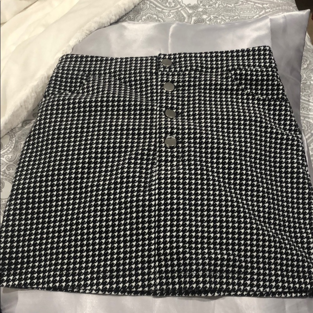 Forever 21 skirt